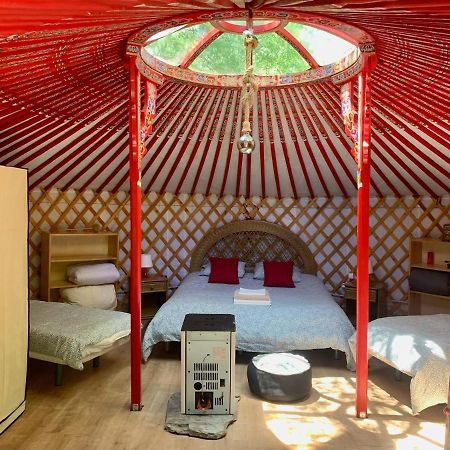 La Yurta De Gaia Villa Сан Лоренсо де Ел Ескориал Екстериор снимка