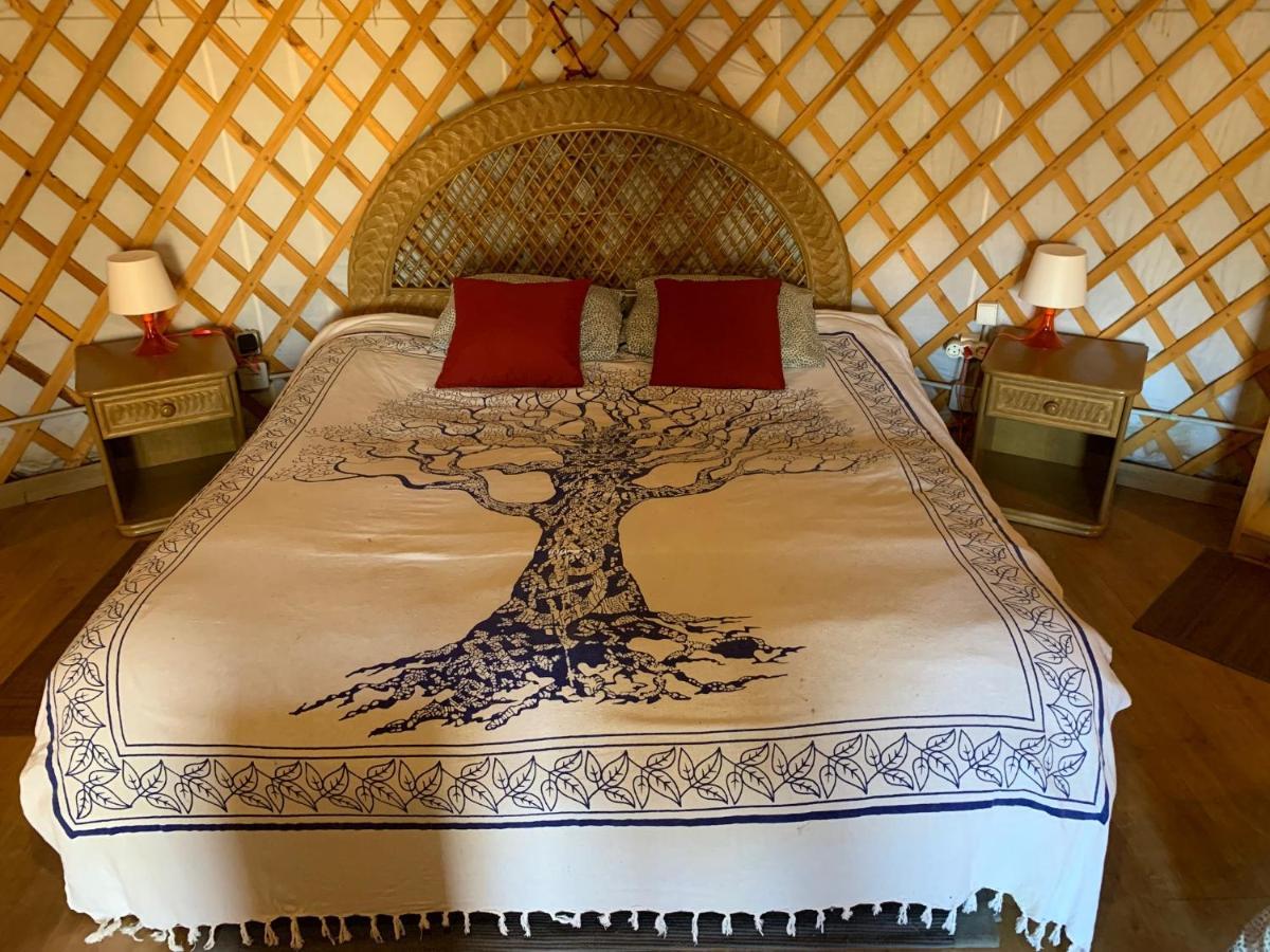La Yurta De Gaia Villa Сан Лоренсо де Ел Ескориал Екстериор снимка